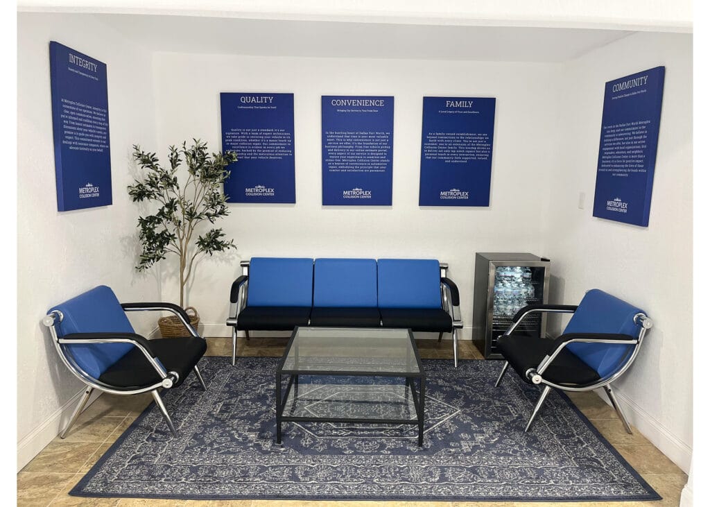 Metroplex Collision Center, auto body shop lobby, Dallas, TX