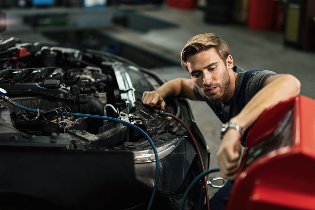 Collision Center, Auto Body Shop, A/C repair